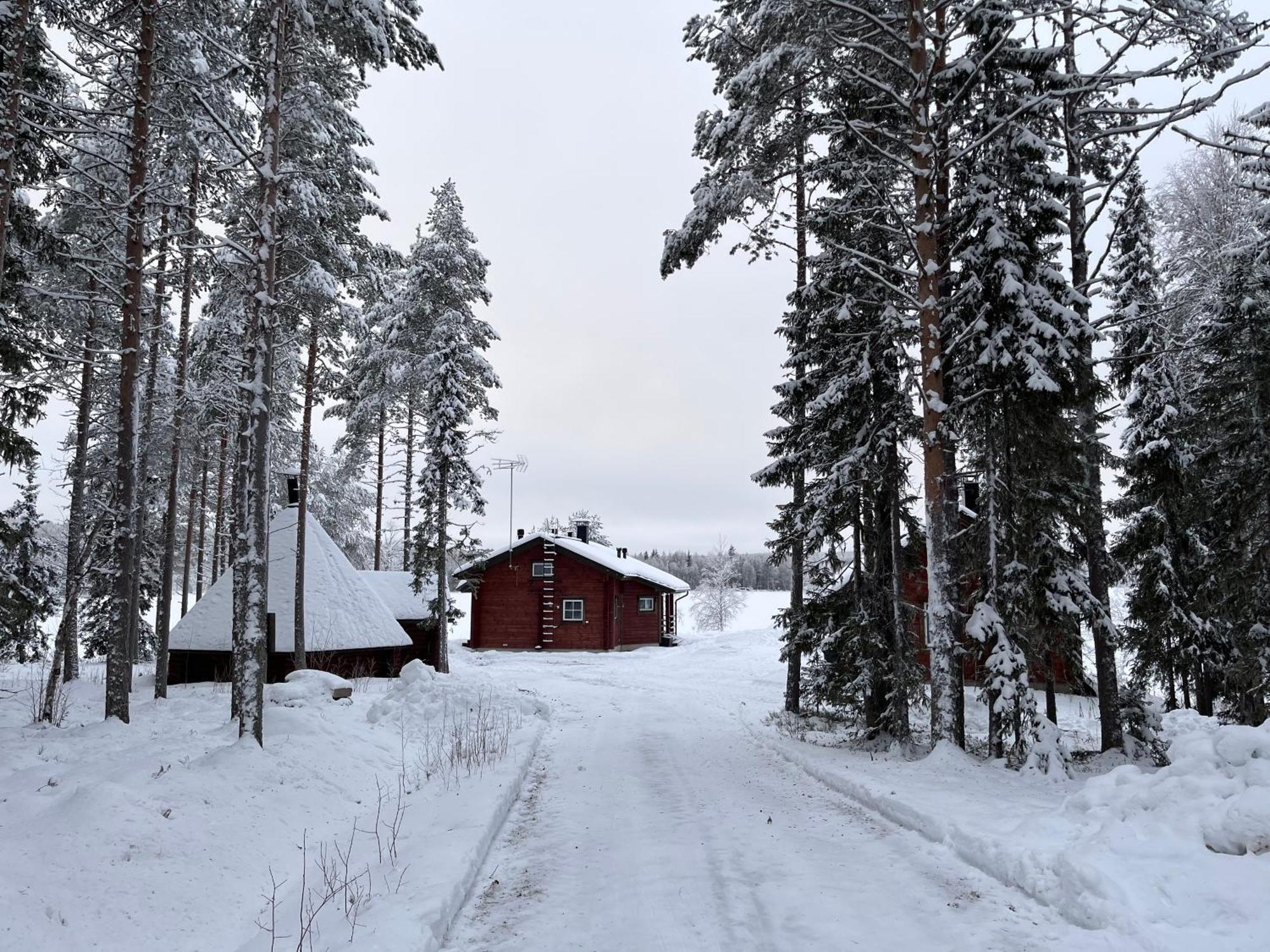 Kenttaeniemi Cottages Sonka Exterior photo